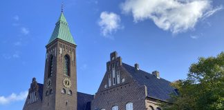 Kirkko ja minä: Vauvamuskari Kööpenhaminan Gustafskyrkanissa oli Anna Bella Jäppiselle viikon kohokohta