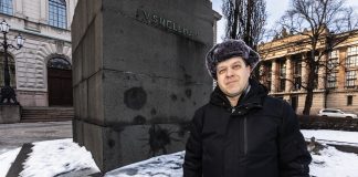 Historia: Sirpaleet kaupungilla kertovat tuhosta ja selviytymisestä