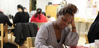 Vieraskielisistä toivotaan uusia jäseniä Helsingin seurakuntiin