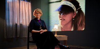 ”Takerruin siihen, että lyökää, mutta älkää hylätkö” – vuoden 2024 Yhteisvastuu-piispa Kaisamari Hintikka koki teininä yksinäisyyttä