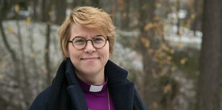 Piispa Kaisamari Hintikka kirkolliskokouksen avioliittopäätöksestä: ”Päätös on tietysti päätös, mutta kirkossa kuitenkin enemmistö papeista haluaa vihkiä”