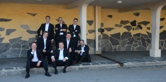 ”Moni meistä on jo vanhentunut äijäikään” – Papas no Mamas -lauluyhtye juhlii 30-vuotista taivaltaan jäähyväiskonsertilla