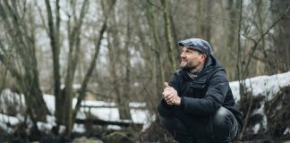 Tien kauneudesta kirjan kirjoittanut Mika Seppänen: ”Uskoin aina, että on olemassa totuus enkä ollut tyytyväinen masentavaan relativismiin”