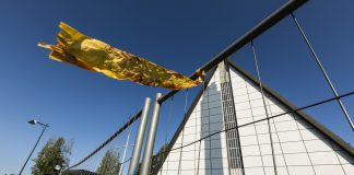 Sääksmäen kirkkoherra Timo Waris irtisanoutui – taustalla kysymys Valkeakosken kirkon purkamisesta