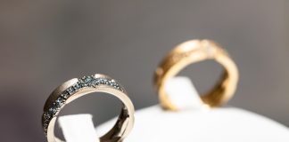 Homoparien vihkiminen keskusteluttaa jälleen seurakuntien luottamuselimiä