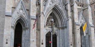 Kyselytutkimus: USA:n katolilaisten enemmistö suhtautuu paavi Franciscukseen positiivisesti, kannattaa abortin laillistamista ja äänestää republikaaneja