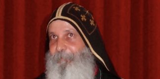 Sydneyn kirkkohyökkäyksen kohteeksi joutui TikTok-julkkiksenakin tunnettu piispa Mar Mari Emmanuel