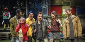 Arvio: Johtaako toksinen uho tuhoon? Helsingin Kaupunginteatterin Jerusalem kuvaa kamppailua kansakunnan sielusta