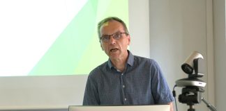 ”Me olimme täällä ensin” – Björn Vikström luennoi etnonationalismista, uskonnollisesta toiseudesta ja sovinnosta