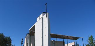 Kempeleen seurakunta vetäytyi Suvijuhlien järjestämisestä – messun järjestäminen kaatui vaatimukseen miesliturgista