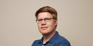 Uutuuskirja kertoo Kiinaa hallitsevan puolueen valtataisteluiden murheellisen historian