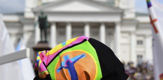 Pride-viikkoa vietetään – Katso tästä koko lista niistä seurakunnista, joiden tiloissa vihitään sateenkaaripareja