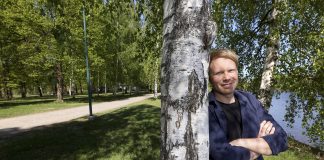 Tarvitsemme empatian vallankumousta, sanoo poliisin työn seksiriippuvaisten auttamiseen vaihtanut Kalle Mäenpää
