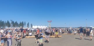 Piispa Jukka Keskitalo Suviseuroissa: Olisi menetys, jos herätysliikkeet syystä tai toisesta ajautuisivat etäämmälle rakkaasta kansankirkostamme