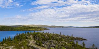 Oslon yliopistossa on haudoista kaivettujen kolttasaamelaisten jäänteitä jopa 1300-luvulta – palauttamisesta haudan lepoon keskusteltiin Nellimissä