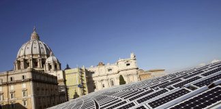 Vatikaani tulee kohta toimeen vain auringon voimalla – Paavi Franciscus määräsi rakentamaan aurinkoenergialaitoksen