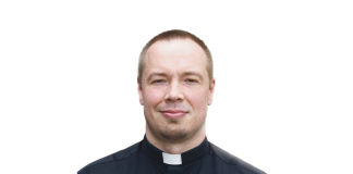 ”Kirkko kutsuu taivastielle” – Mikko Reijonen valittiin Ranuan kirkkoherraksi