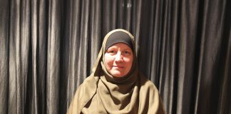 Suomen Muslimifoorumi: keskustelu huivikiellosta on symbolipolitiikkaa ja keskittyy epäolennaiseen Suomen Muslimifoorumin puheenjohtaja Pia Jardi.