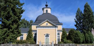 Taipaleen seurakunta avasi tilansa samaa sukupuolta olevien parien vihkimisiin