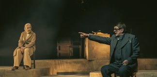 Eichmann – mistä yö alkaa -näytelmä tutkii pahan arkipäiväisyyttä ja ihmiskunnan synkintä historiaa