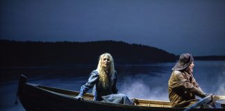 Seinäjoen kaupunginteatterin Seili – musikaali särkyneiden sydänten saaresta on yhteiskunnallisesti merkittävä teos, jossa unohdetut naiset saavat äänensä