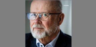 Tapani Ruokasen muistelmat kertovat matkasta kirjapainon ovenraosta maailmanpolitiikan silminnäkijäksi