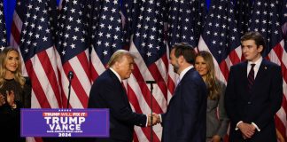 Näkökulma: Trump antoi äänen kaipuulle vanhaan kunnon aikaan ja tuli taas valituksi