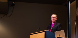 Arkkipiispa Tapio Luoma kirkolliskokouksen avajaispuheessa: ”Miksi ihmisen näkeminen ihmisenä on meille niin vaikeaa?”