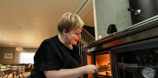 Kokemus retriiteistä auttoi Annika Saarikkoa toipumaan kriisien täyttämästä hallituskaudesta