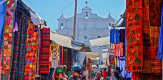 Meksiko, Guatemala ja maya-temppeleiden salat
