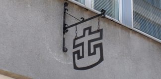 Merimieskirkon saama sosiaalityön avustus puolittui ja palveluita on leikattu