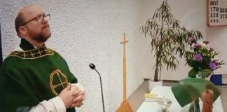 Sleyn ja Teljän seurakunnan yhteistyömessut päättyivät Väinölän kirkossa Porissa