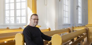 Suntio & kirkko: Haapajärven seurakuntamestari Raimo Junnikkalasta tärkeintä on kuunnella ihmistä