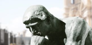 Viisi visaista kysymystä kesäkuulle Auguste Rodinin Ajattelija -patsas Pariisissa