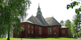 Sopivaa ei tahdo löytyä ei sitten millään – Ilomantsi jatkaa kirkkoherran etsintää Ilomantsi jatkaa väliaikaisjärjestelyin, kuvassa Ilomantsin kirkko
