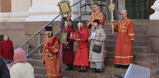 Kolumni: Baltian kirkot ovat edelleen sirpin ja vasaran varjossa baltian kirkot kuvassa aleksanteri nevskin katedraali talinnassa