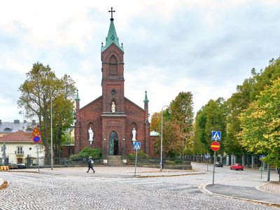 Suomen katolisen kirkon Pyhän Henrikin katedraali Helsingissä