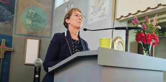 Orpokotijuhlilla lähes 2000 kävijää – Sari Essayah puhui kestävistä arvoista ja eduskunnan raamatturyhmästä