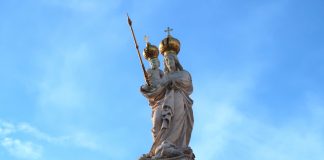 Näkökulma: Neitsyt Marian kuolonuneen nukkumisen juhla muistuttaa myös luterilaista Vapahtajan äidin erityisasemasta