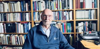 ”Kirkon tulisi luopua vihkimisoikeudestaan”, ehdottaa emerituspiispa Juha Pihkala