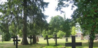 Huumeidenkäyttäjät vaikeuttavat arkea Porin vanhalla hautausmaalla – ”Tämän tilanteen kanssa meidän on elettävä”