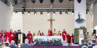 Virossa julistettiin autuaaksi Neuvostoliiton kommunistiviranomaisten vankeudessa tappama katolinen piispa Eduard Profittlich