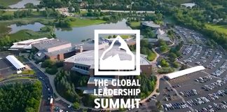 Kansan Raamattuseura tuo kansainvälisen johtamiskonseptin lähemmäksi seurakuntia Global Leadership Summit