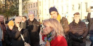 Päivi Räsänen vastasi syytteisiin korkeimmassa oikeudessa – Kotimaa seurasi hetki hetkeltä