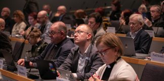 Kirkolliskokous pohti, mitä kaikkea kirkon kansainväliseen toimintaan sisältyy kirkolliskokous