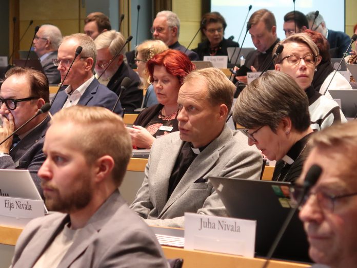 Kirkolliskokous 4.11.2025 3. istunto by Freija Özcan0243