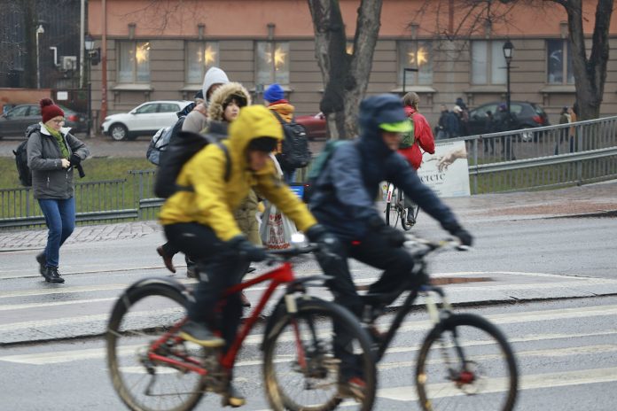 Katunkymi-03 by Seppo KEmppainen