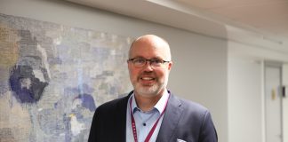 Kirkkohallituksen kansliapäällikkö: Henkilöstövähennykset ovat välttämättömiä säästöjen saamiseksi kansliapäällikkö Niilo Pesonen