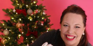 Kanttori Henna Nieminen voitti Jouluradion ja Aito Iskelmän joululaulukilpailun