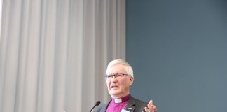 Piispa emeritus Seppo Häkkinen vallitsevasta kirkollisesta tilanteesta: ”Jos tahtoa on, keinot kyllä löydetään”